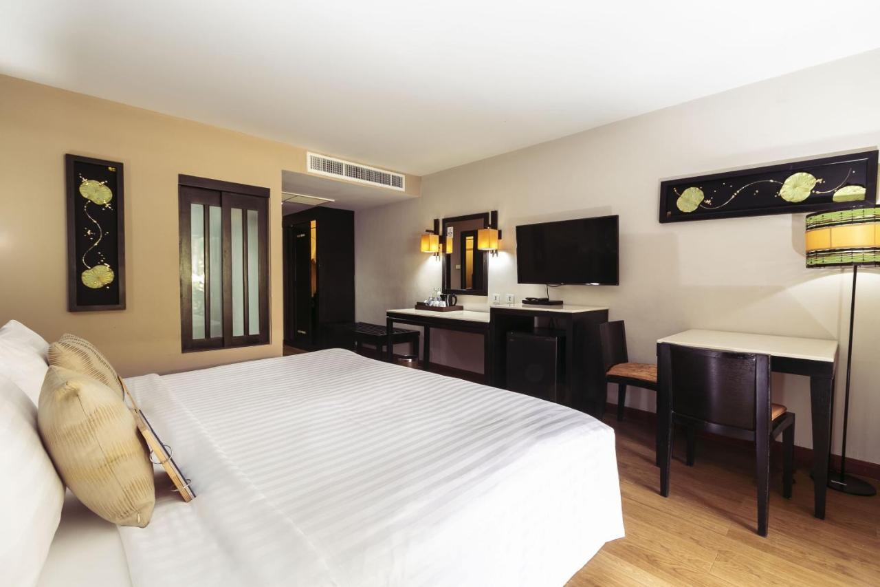 Deevana Patong Resort & Spa Esterno foto