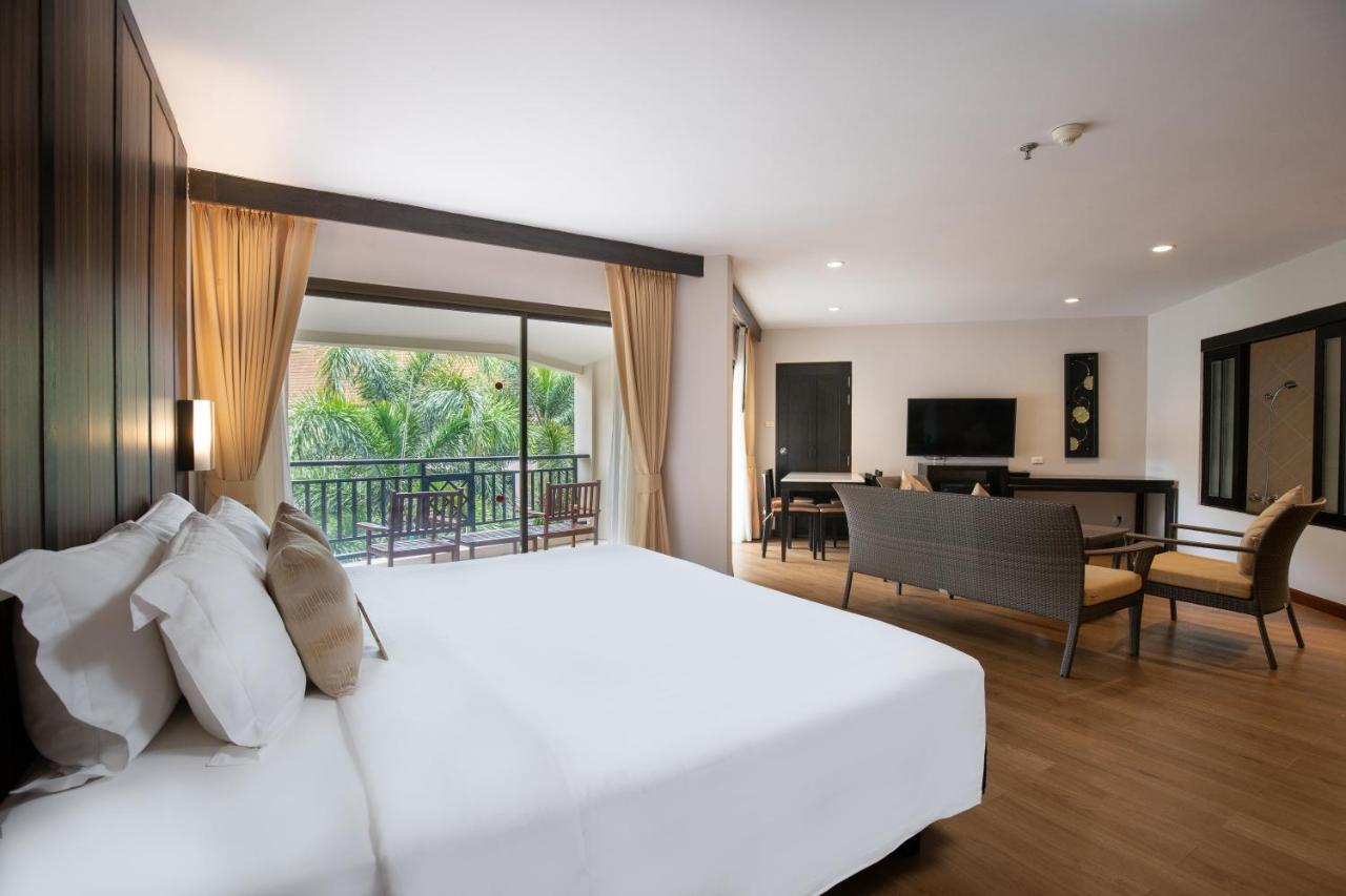Deevana Patong Resort & Spa Esterno foto