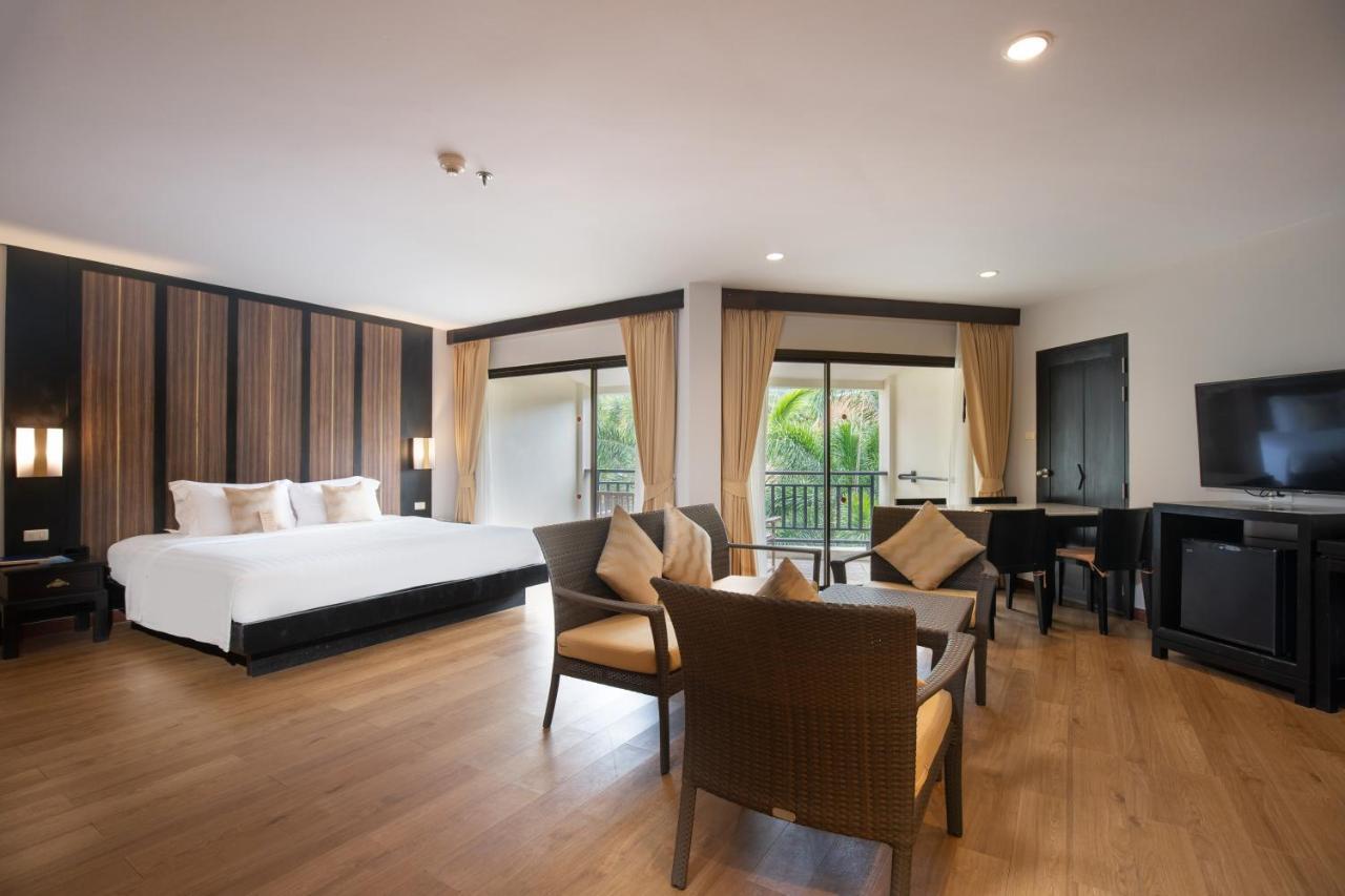 Deevana Patong Resort & Spa Esterno foto