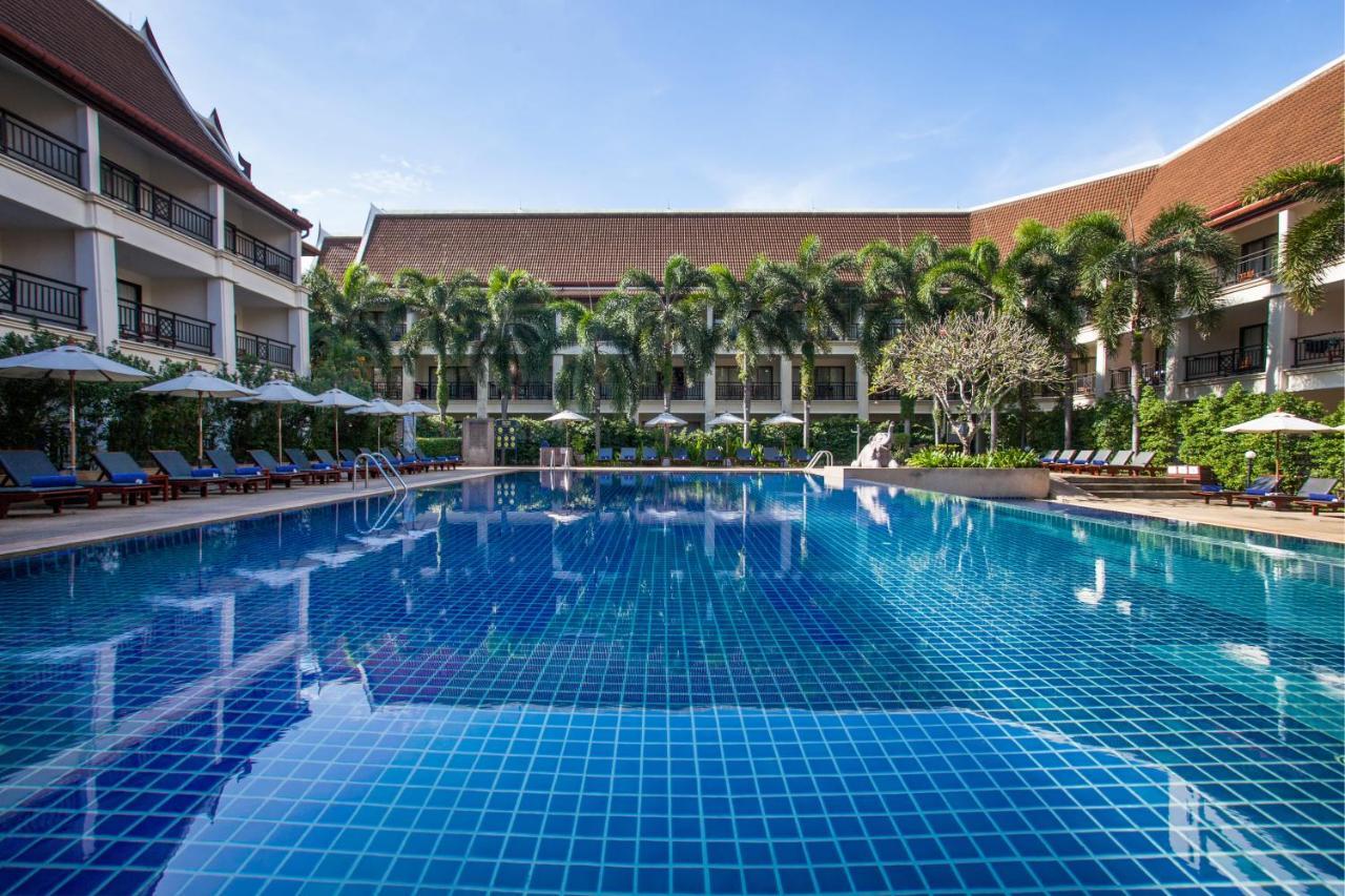 Deevana Patong Resort & Spa Esterno foto