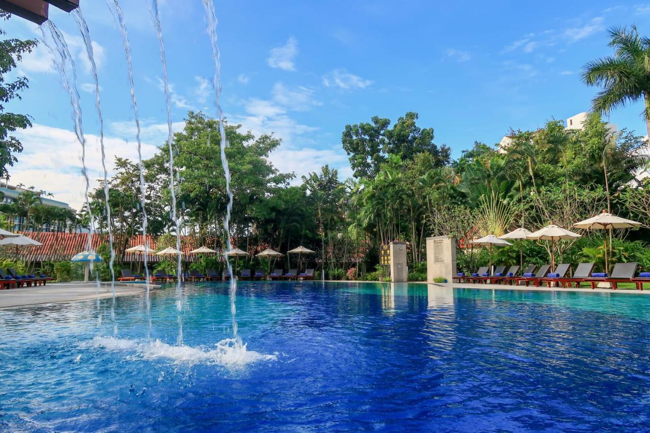 Deevana Patong Resort & Spa Esterno foto